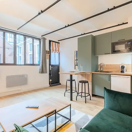 Old - Lovely Typical ! *